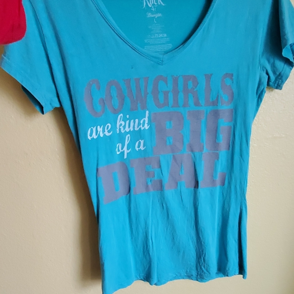 3 Tshirts - 2 AE & 1 Wrangler Cowgirl
